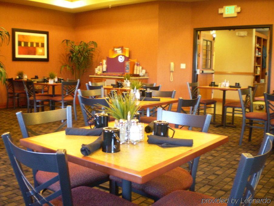 Holiday Inn Express Hotel & Suites Limon I-70/Exit 359 By Ihg Ресторан фото